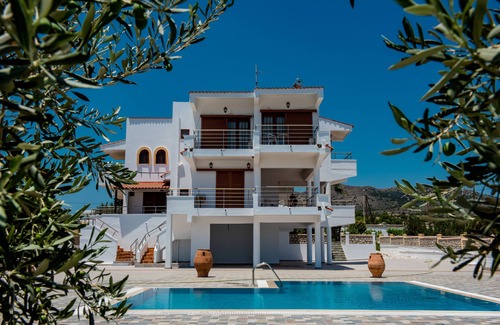 Gennadi Villa | Villa Valasia