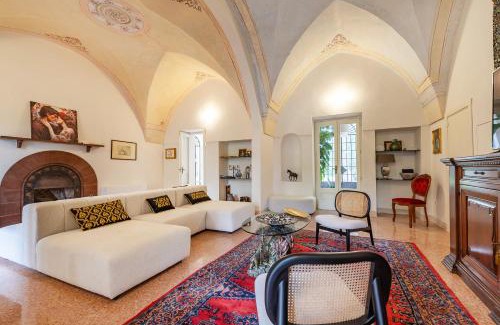 Galatina Apartamento | Villa Vallone Luxury With Pool - Happy Rentals