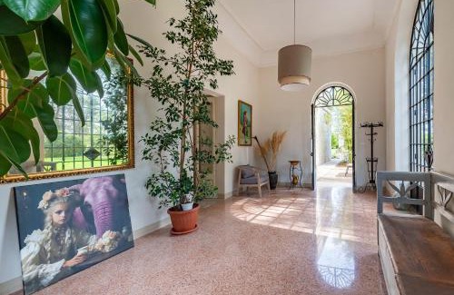 Galatina Apartamento | Villa Vallone Luxury With Pool - Happy Rentals