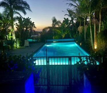 Waiheke Island Casa | Villa Valmont - Stay Waiheke