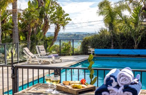 Waiheke Island Casa | Villa Valmont - Stay Waiheke