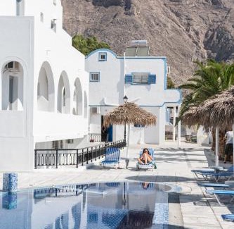 Perissa Apartamento | Villa Valvis