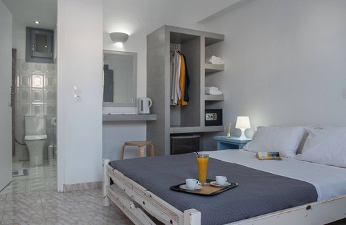 Perissa Hotel | Villa Valvis