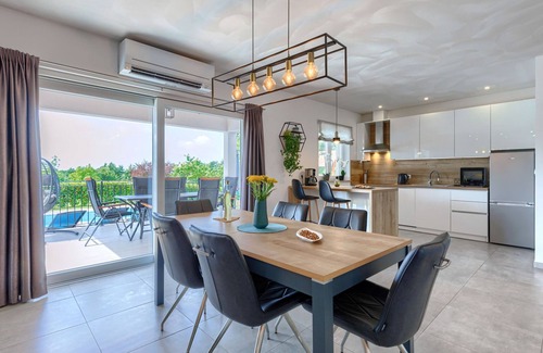 Krizanci Casa | Villa Veli vrt by Interhome