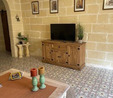 Zebbug Casa | Villa Vella - 2 Bedroom House Gozo