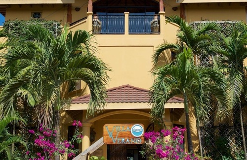 Sittee River Village Villa | Villa Verano 4 BR frente a la playa, Villa de lujo perfecto para grupos