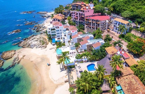 Fluvial Vallarta Villa | Villa Verde En La Playa De Conchas Chinas En México