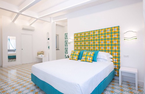 San Pietro Cama Y Desayuno | Villa Veronica Luxury Suites - Positano suite