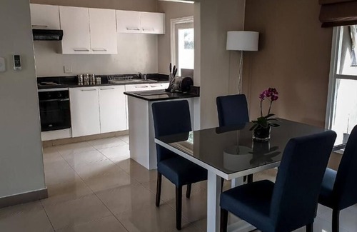 Sandown Apartamento | Villa Via Executive Suites