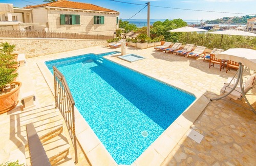 Sumartin Villa | Villa Vicko, (12876), Sumartin, isla de Brac, Croacia