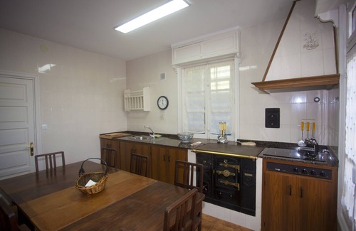 Vallobal Casa | Villa Victoria