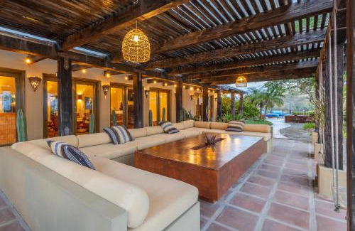 San José del Cabo Villa | Villa Vida Cabo - Authentic Spacious Ocean View Near Beach & Town