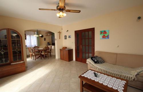 Vrvari Casa | Villa Viktoria