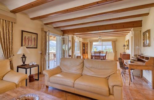 Urbanización La Mandarina Villa | Villa Villa Meena by Interhome
