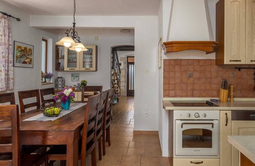 Nedescina Villa | Villa Vinci
