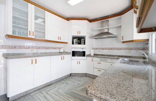 Poblado de Sancti Petri Casa | Villa "Virgen del Camino" junto a la playa, piscina, terraza y jardín