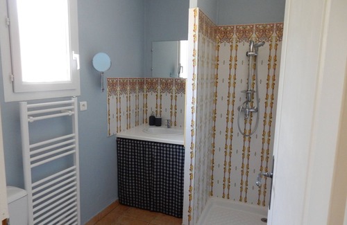 Vezenobres Casa | VIRINN DE VILLA, EL MEJOR LUGAR PARA DISFRUTAR DE TUS VACACIONES