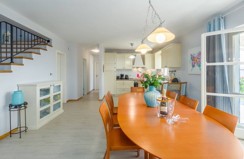 Heraki Villa | Villa Vista Azzurra with pool, summer kitchen and well-tended garden