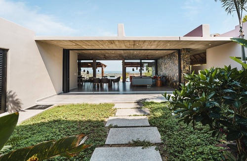 Úrsulo Galván Villa | "Villa Vistancia" Newly Constructed Modern Luxury 5BR/6BA Villa near Sayulita