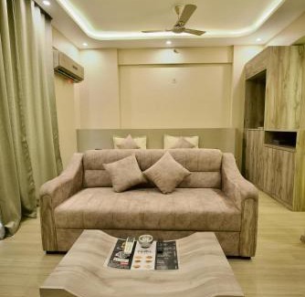 Gomti Nagar Apartamento | Villa Vistosa Deluxe