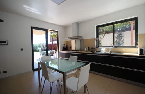 Sao Martinho Casa | Villa Vitória by LovelyStay