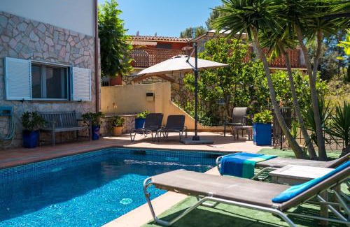 Pals Villa | Villa Vuelta
