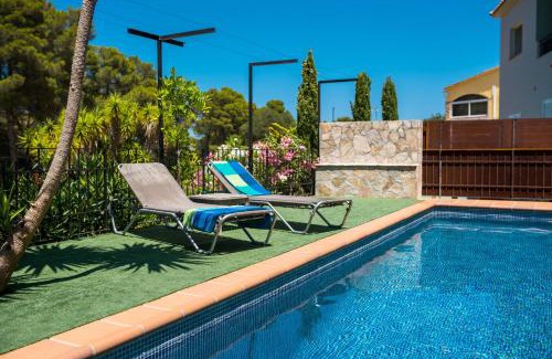 Pals Villa | Villa Vuelta