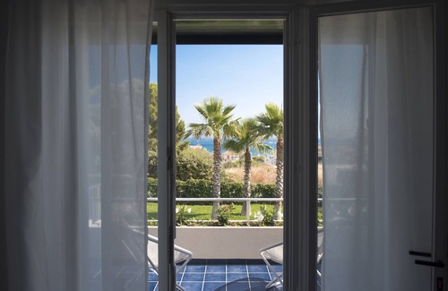 Marina di Ragusa Villa | Villa Volcán en el corazón de Marina di Ragusa a 100 metros del mar
