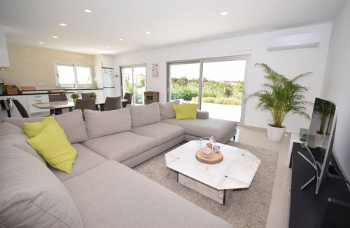 Nadadouro Villa | Villa con piscina climatizada cerca de Óbidos