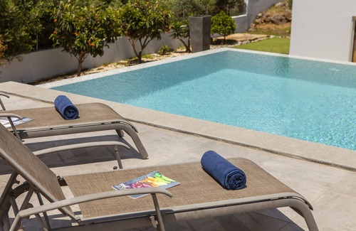 Montes de Alvor Villa | Villa w/ pool & BBQ for relaxing days, Alvor