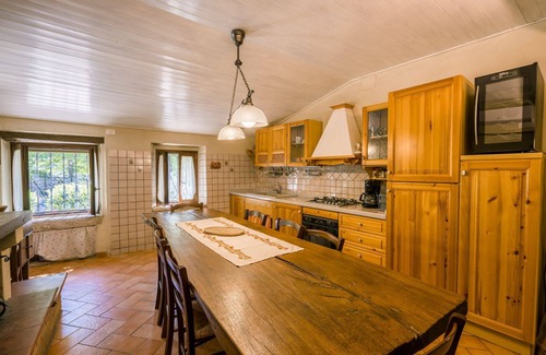 Barchi Villa | Villa Walter acogedora y reservada para los amantes de la naturaleza a 25 minutos del mar Adriático.