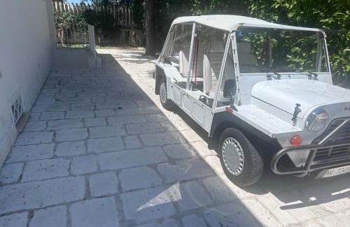 Laura Casa | Villa Wanda a 300 mt dal mare