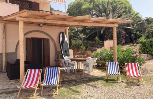 Alghero Apartamento | Villa Wanda - Seafront apartment on Cala Burantino with private cove