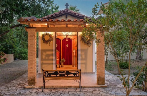 Neromilos Villa | Villa Watermill by Interhome