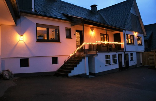 Schmallenberg Casa | Villa Westfeld: céntrica en la hermosa Sauerland, cerca de Winterberg, ¡con jacuzzi!