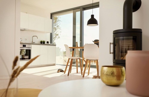 Fehmarnsund Casa | "Villa White II: enjoy modern comfort and relaxation by the Baltic Sea!"