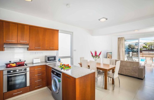 Pegeia Villa | Villa White Moonflower