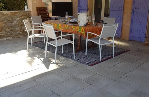 La Bouverie Villa | villa cerca del mar con tierra hermosa piscina privada