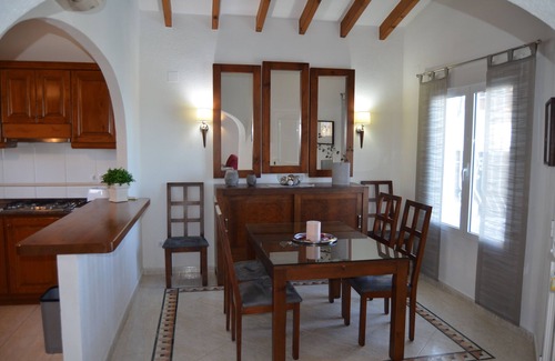 Monte Pego Casa | Villa con 2 dormitorios, 2 baños, WiFi, aire acondicionado, barbacoa, piscina ... / Monte Peg