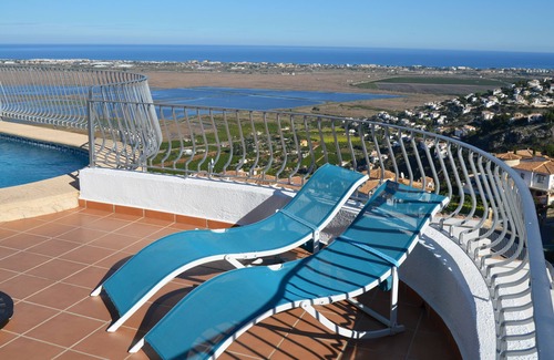 Monte Pego Casa | Villa con 2 dormitorios, 2 baños, WiFi, aire acondicionado, barbacoa, piscina ... / Monte Peg