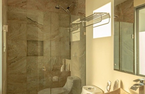 Santa María Huatulco Villa | Villa with a private pool and ocean view