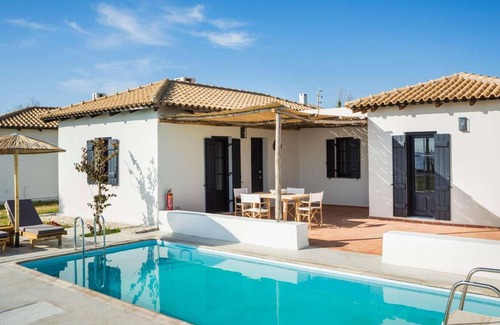 Kounopetra Villa | Villa with a Zen like vibe