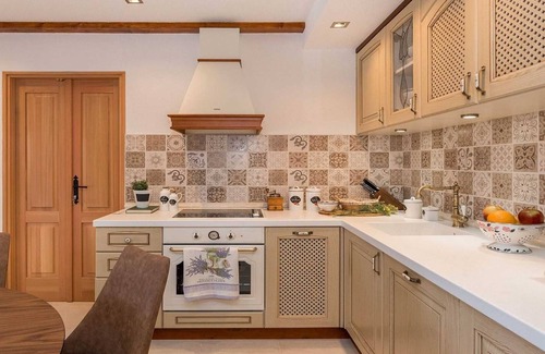 Skradin Villa | Villa with children's playground in Skradin