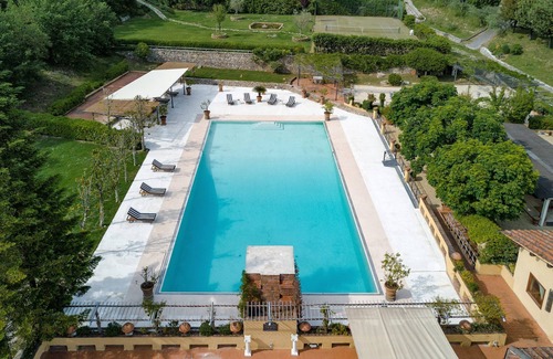 Rignano sull'Arno Villa | Villa with Florence Pool / Breakfast, Quitedian housekeeping, AirCon whirlpool