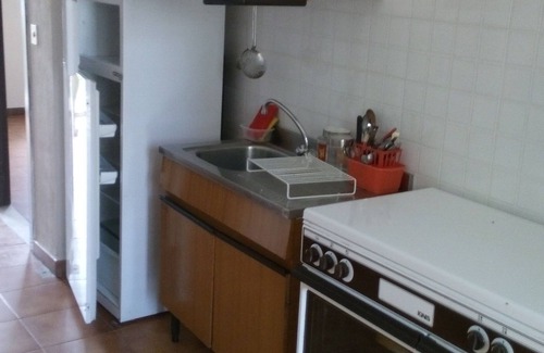 Isca Marina Apartamento | Villa con jardín dividido en apartamentos.
