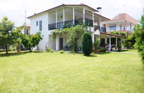 Litochoro Villa | Villa con jardín cerca de Plaka Litochoro y Leptokarya, bajo el Olimpo