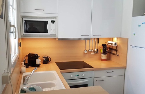Vasles Villa | Villa con jardín cerca del hermoso campo de golf