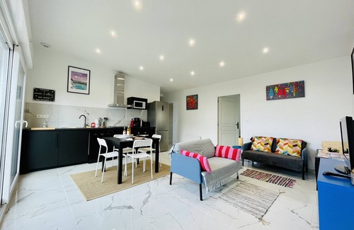Blainville-sur-Mer Casa | Villa with private jacuzzi 500m from the sea