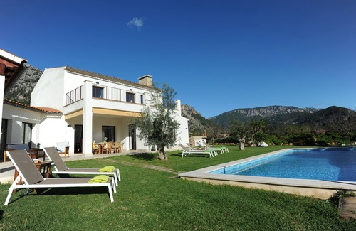 Bunyola Villa | Villa con piscina privada y BBQ. Playas a15 minut. Bonitas vistas a las montañas