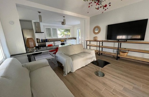 Vinaros Villa | Villa Frederique - Chalet con piscina privada en Vinaròs - Ref. 921